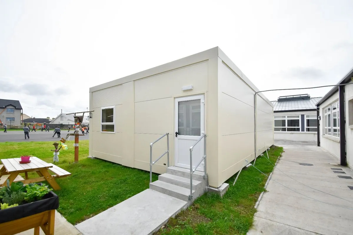 40' x 20 Portable Classrooms for Sale / Hire - Image 2