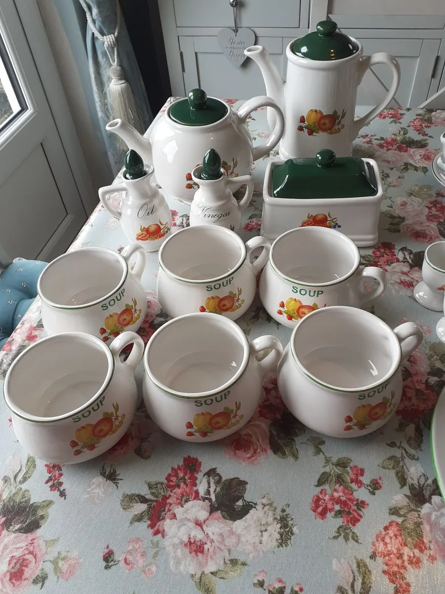 Table ware - Image 4