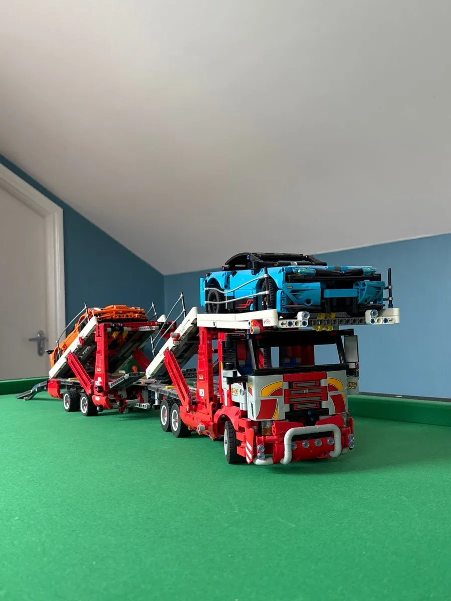 Lego technic car transporter - Image 1