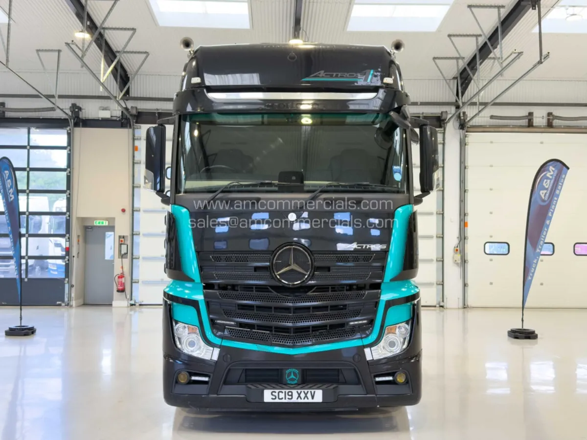 2019 MERCEDES BENZ ACTROS 2553 EDITION 1 - Image 2