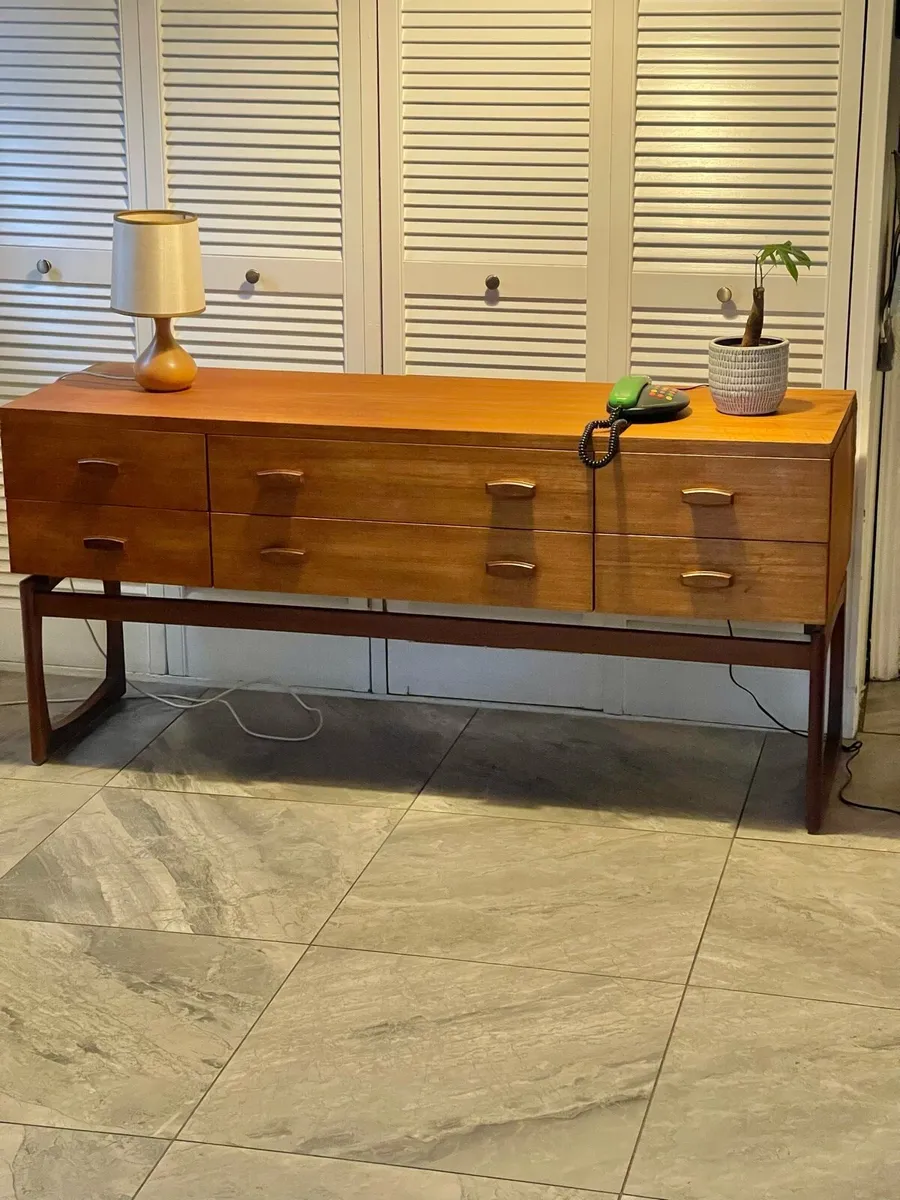 Mid century  G plan sideboard - Image 4