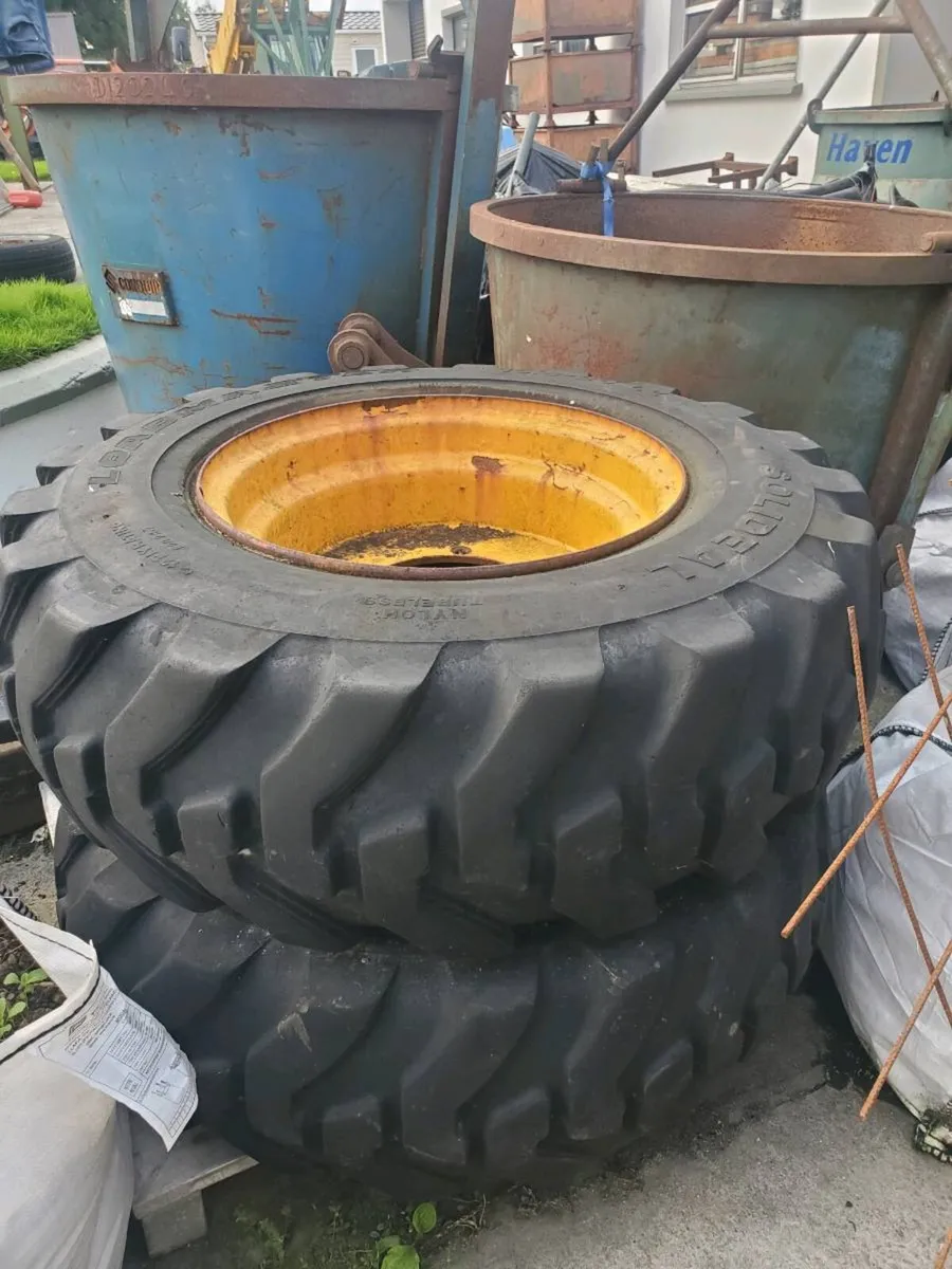 Plant Machinery - Image 1