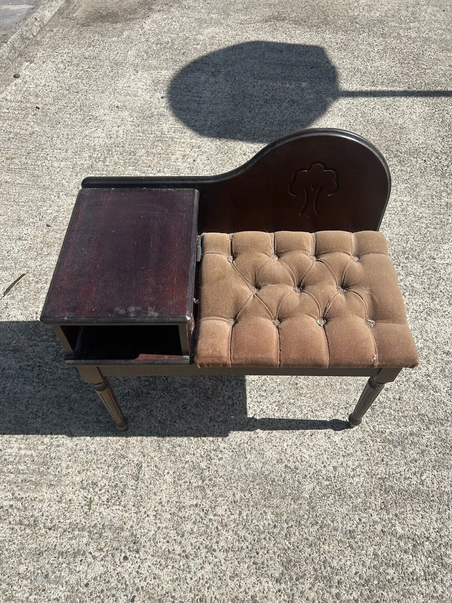 Phone table - Image 1