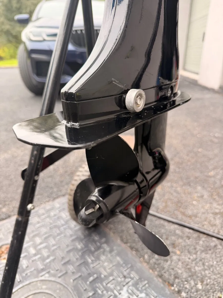 Suzuki 6hp DF6A outboard - Image 3
