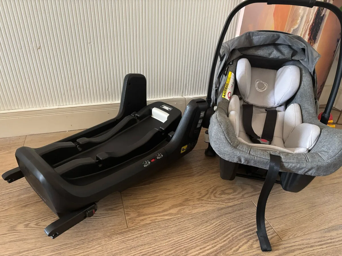 Bugaboo Turtle Air Baby Car Seat - Image 1