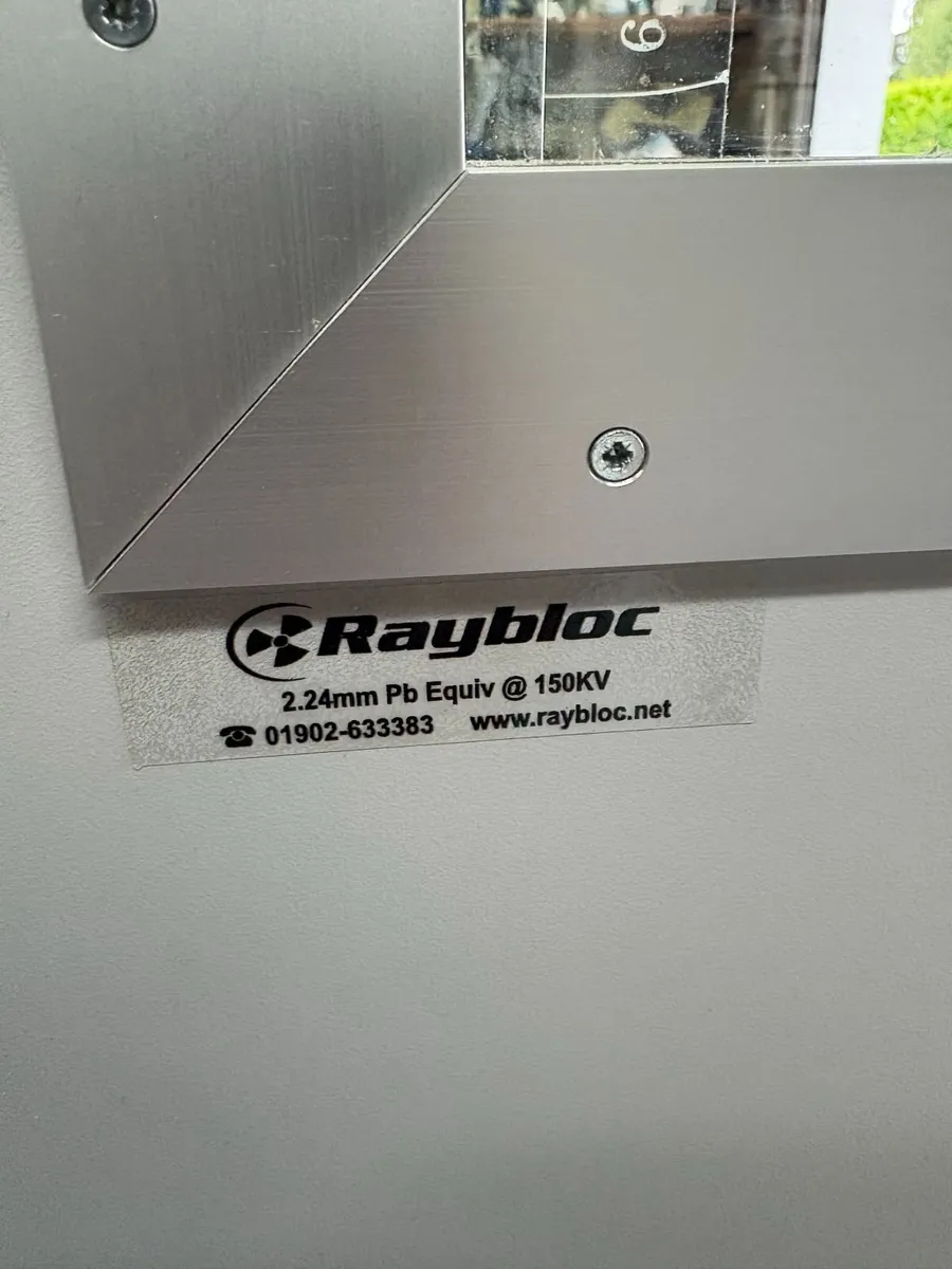 Raybloc Lead Shield - Image 2