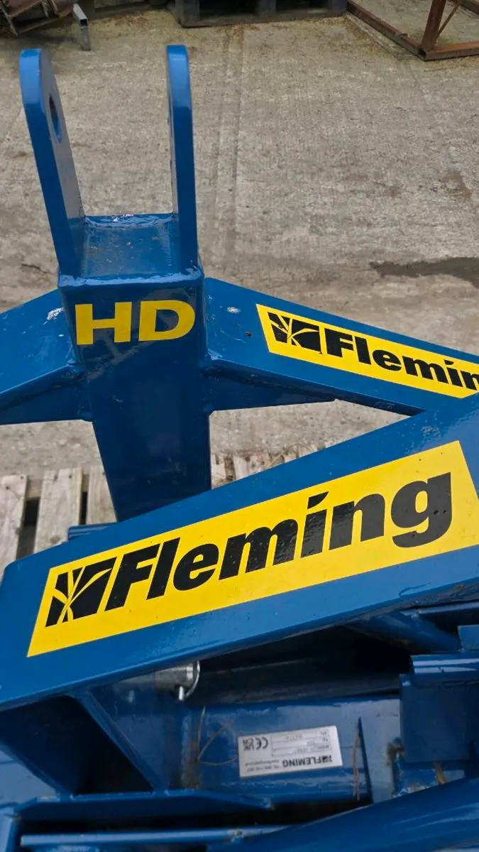 Fleming single Bale handlers - Image 2