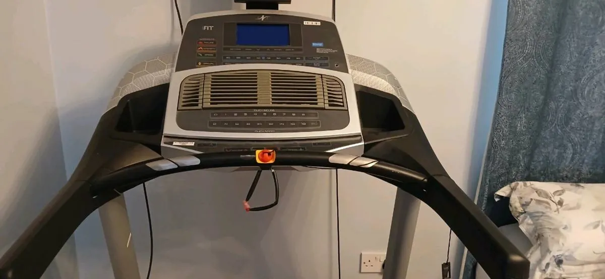 Treadmill - Image 2