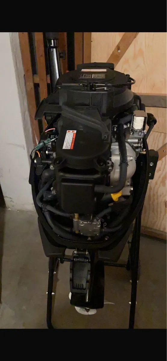 Inflatable boat with Northa 15HP 4 Stroke Outboard - Image 2