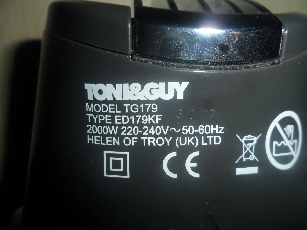 Toni & Guy hair dryer, - Image 3