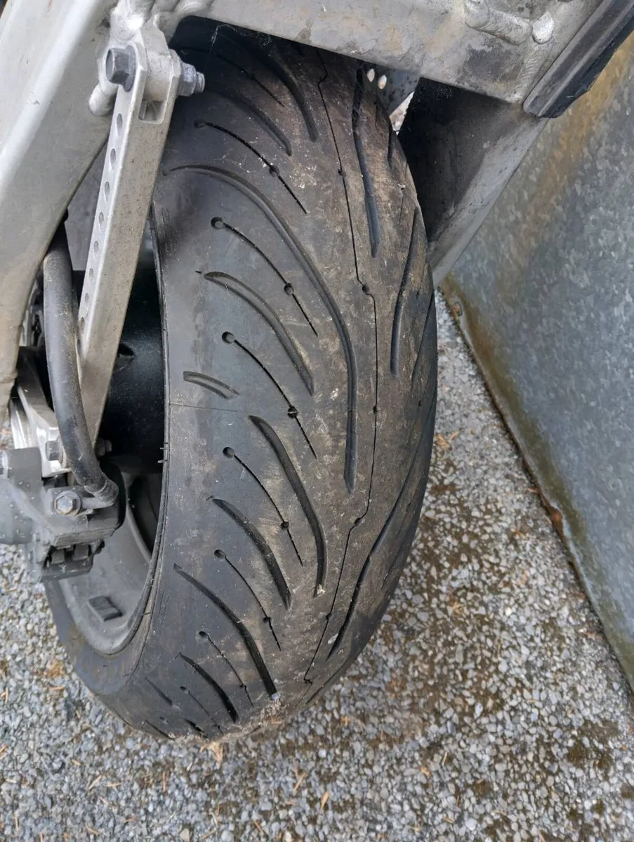 XJR parts - Image 1