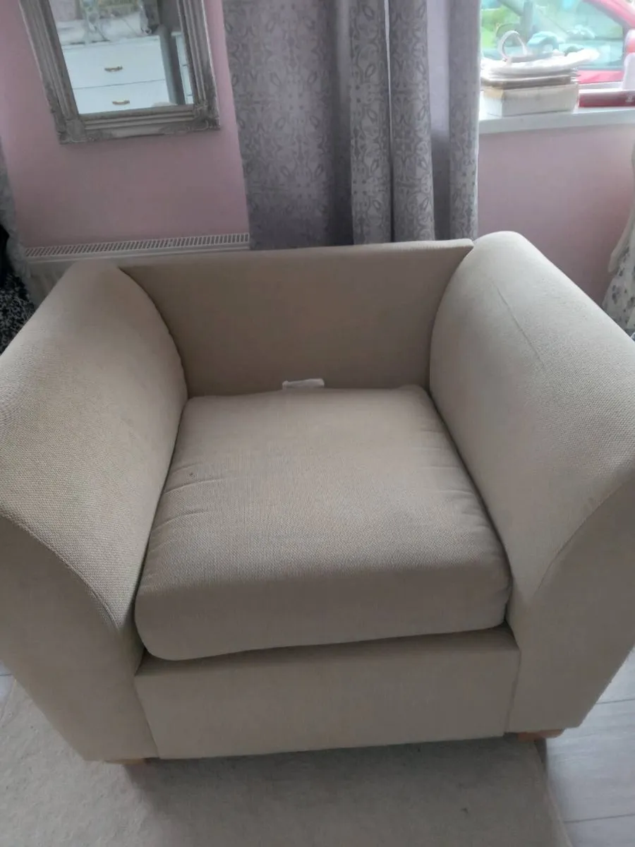 Club armchair - Image 3