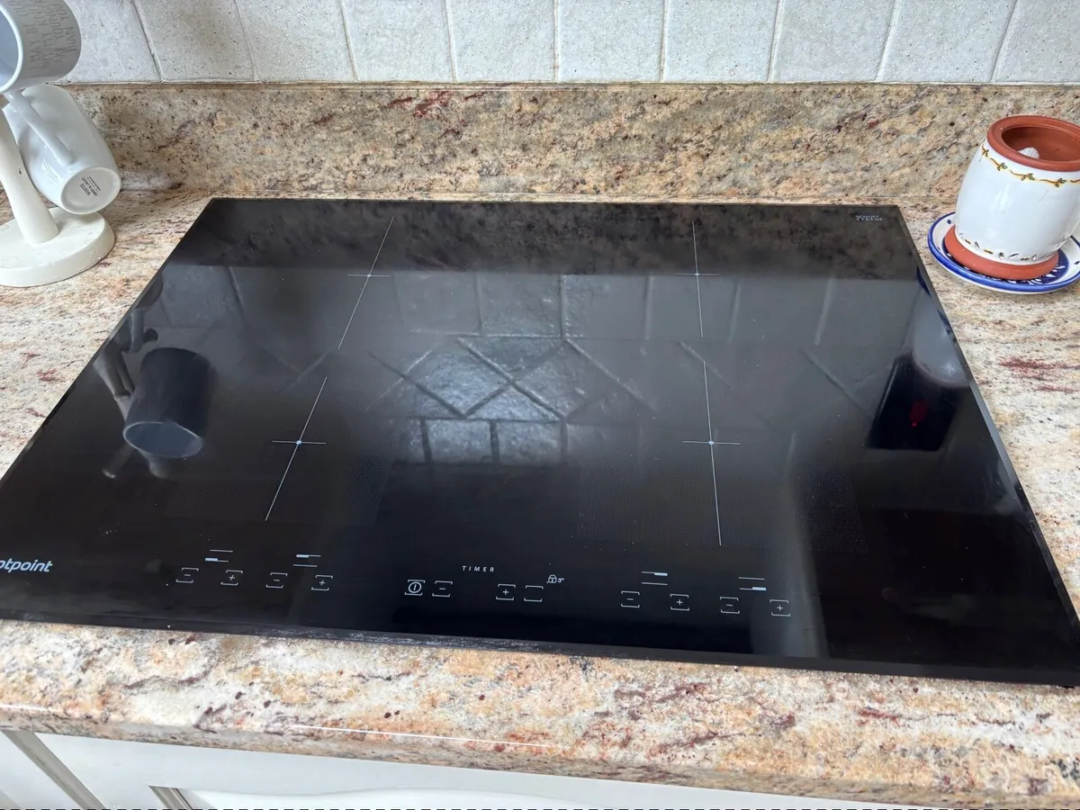 Induction hob 70cm - Image 2