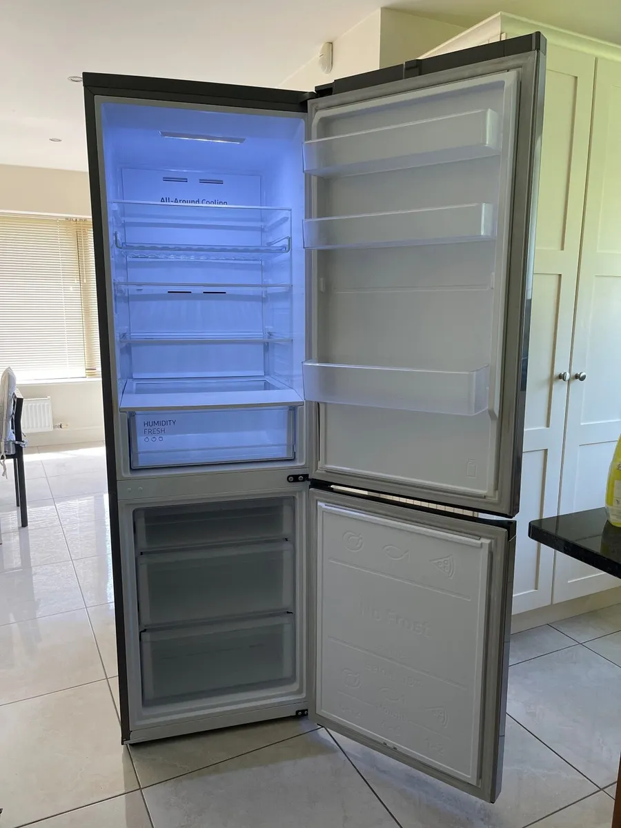 Samsung Fridge Freezer - Image 2