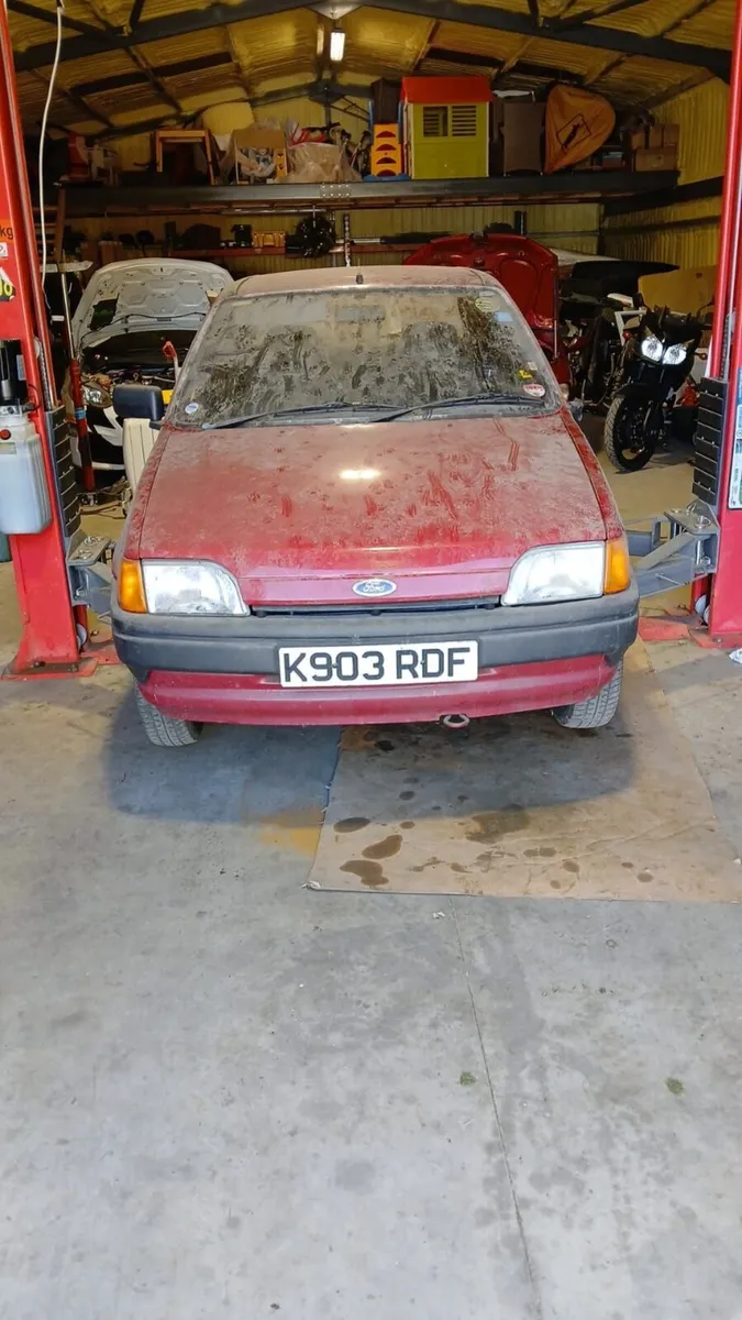 Ford Fiesta 1992 - Image 4