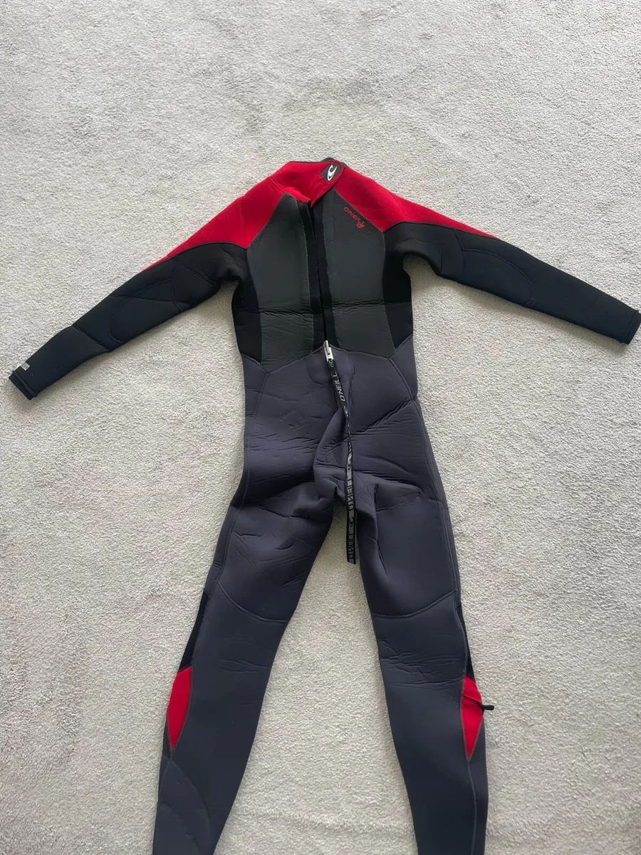 O’Neill Junior Epic 5/4 Wetsuit Size 14 – Like New - Image 2
