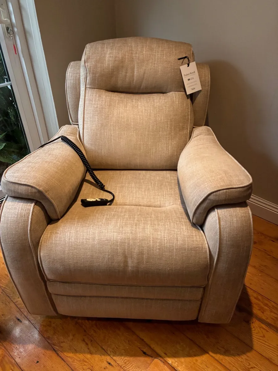 Parker Knoll Recliner Armchair  Electric - Image 2