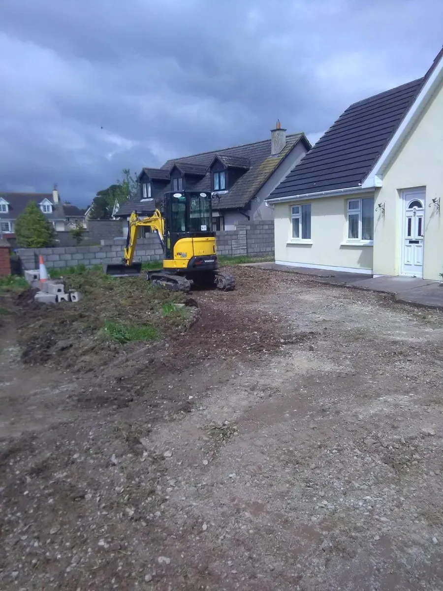 Diggers with drivers all work carried out - Image 3
