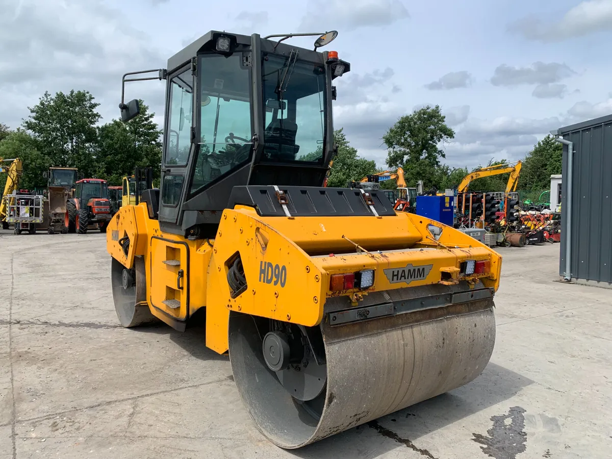 BID ONLINE NOW - HAMM HD90 TWIN DRUM ROLLER - Image 3