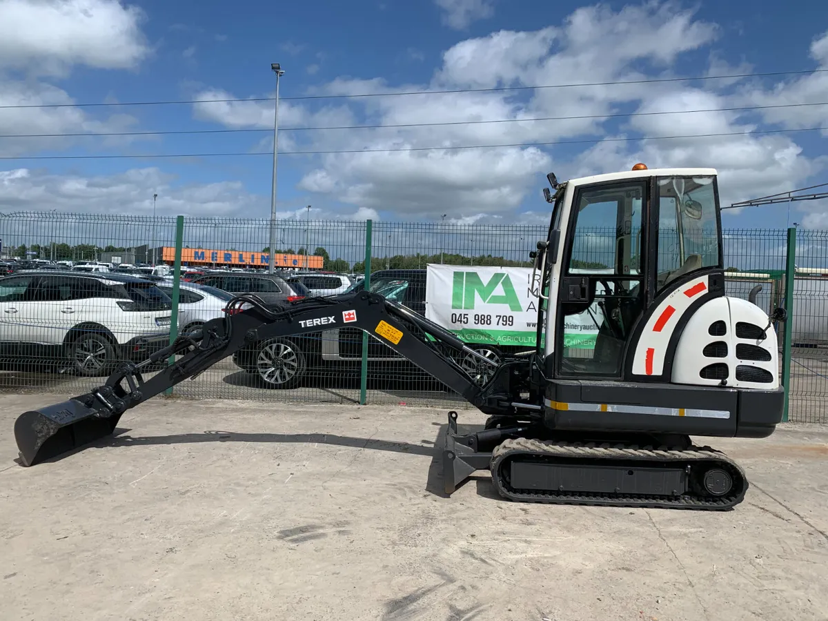 BID ONLINE NOW - 2003 TEREX HR14 EXCAVATOR - Image 3