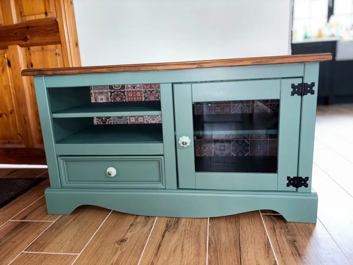 Upcycled Solid Pine Unit - Image 1