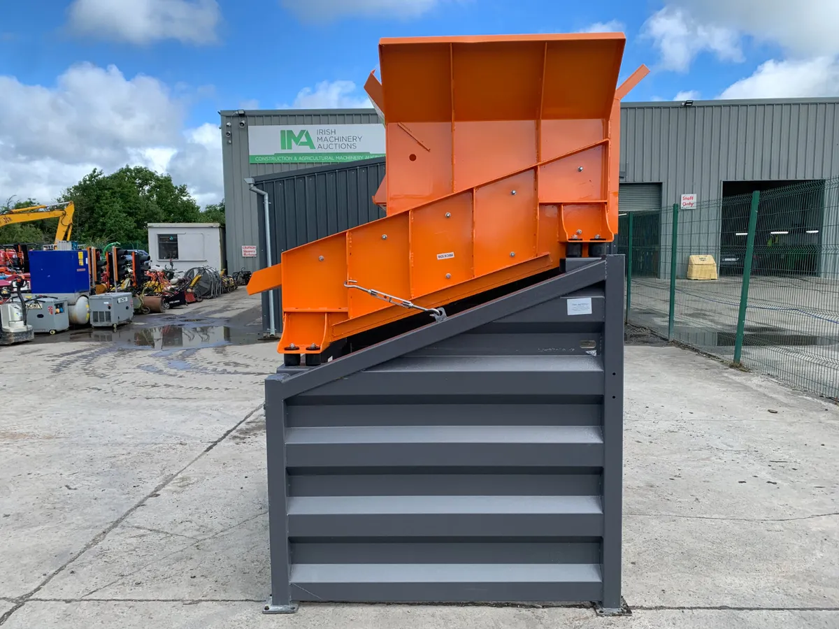 BID ONLINE NOW - NEW/UNUSED SOIL SCREENER FOR AUCT - Image 2