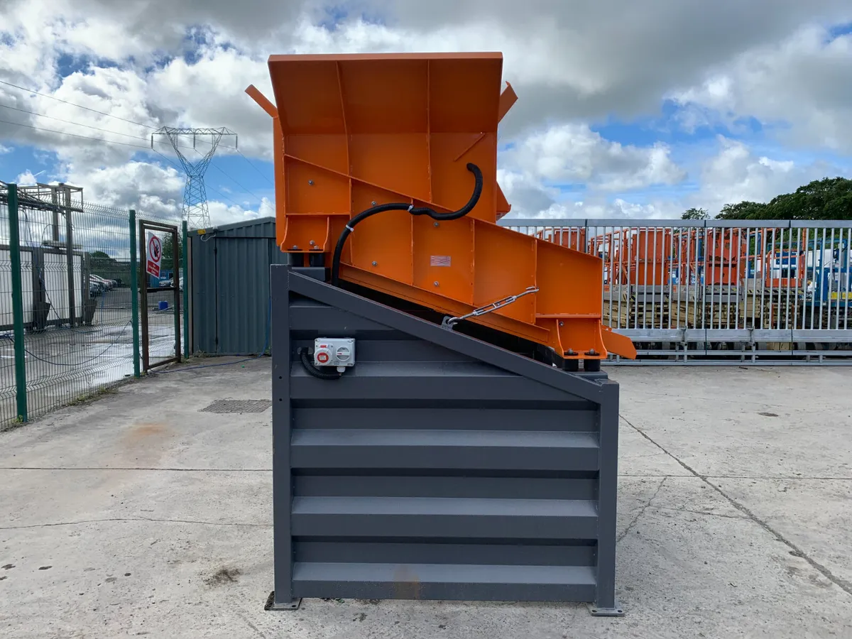 BID ONLINE NOW - NEW/UNUSED SOIL SCREENER FOR AUCT - Image 4
