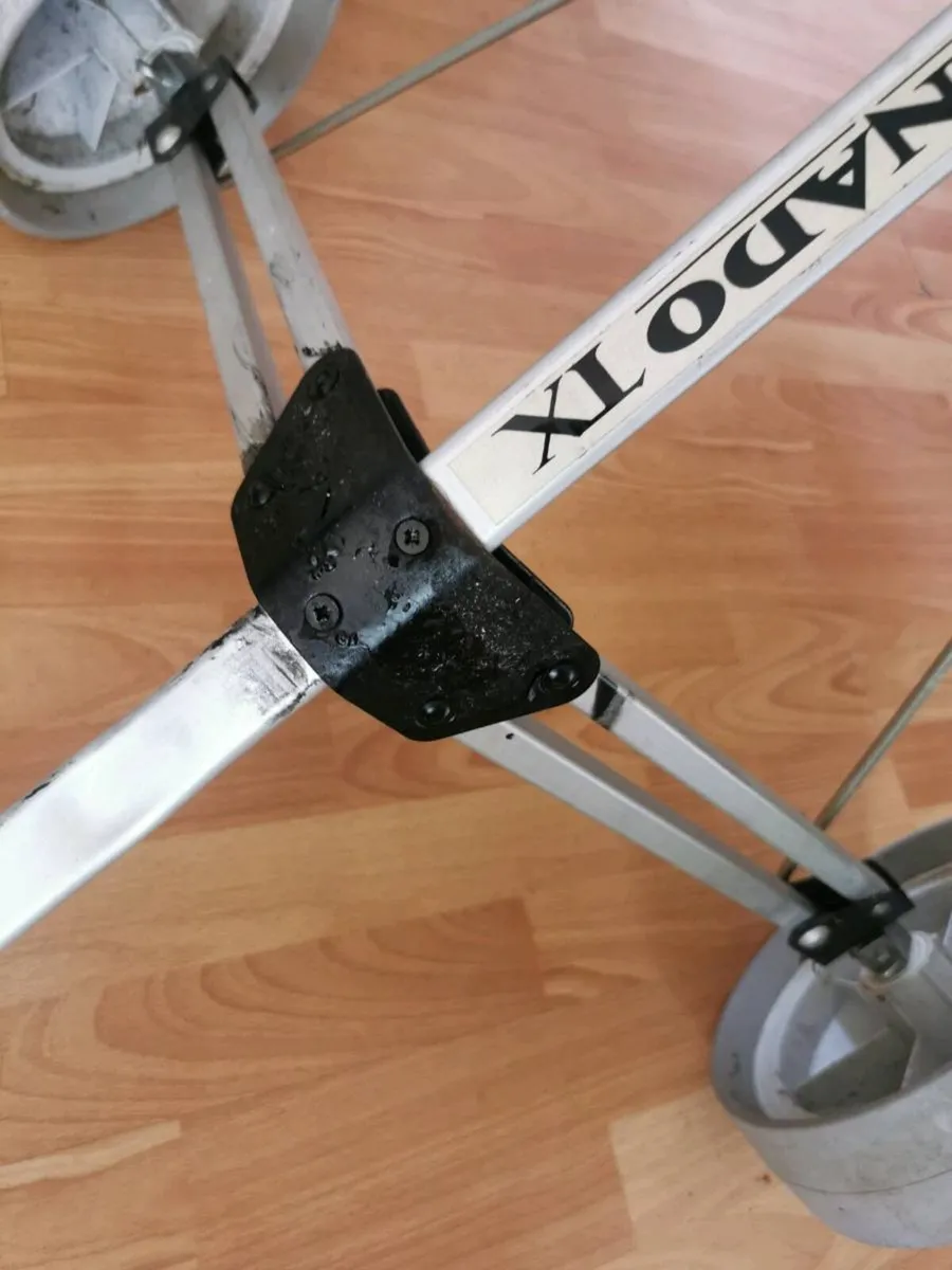 Golf trolley - Image 3