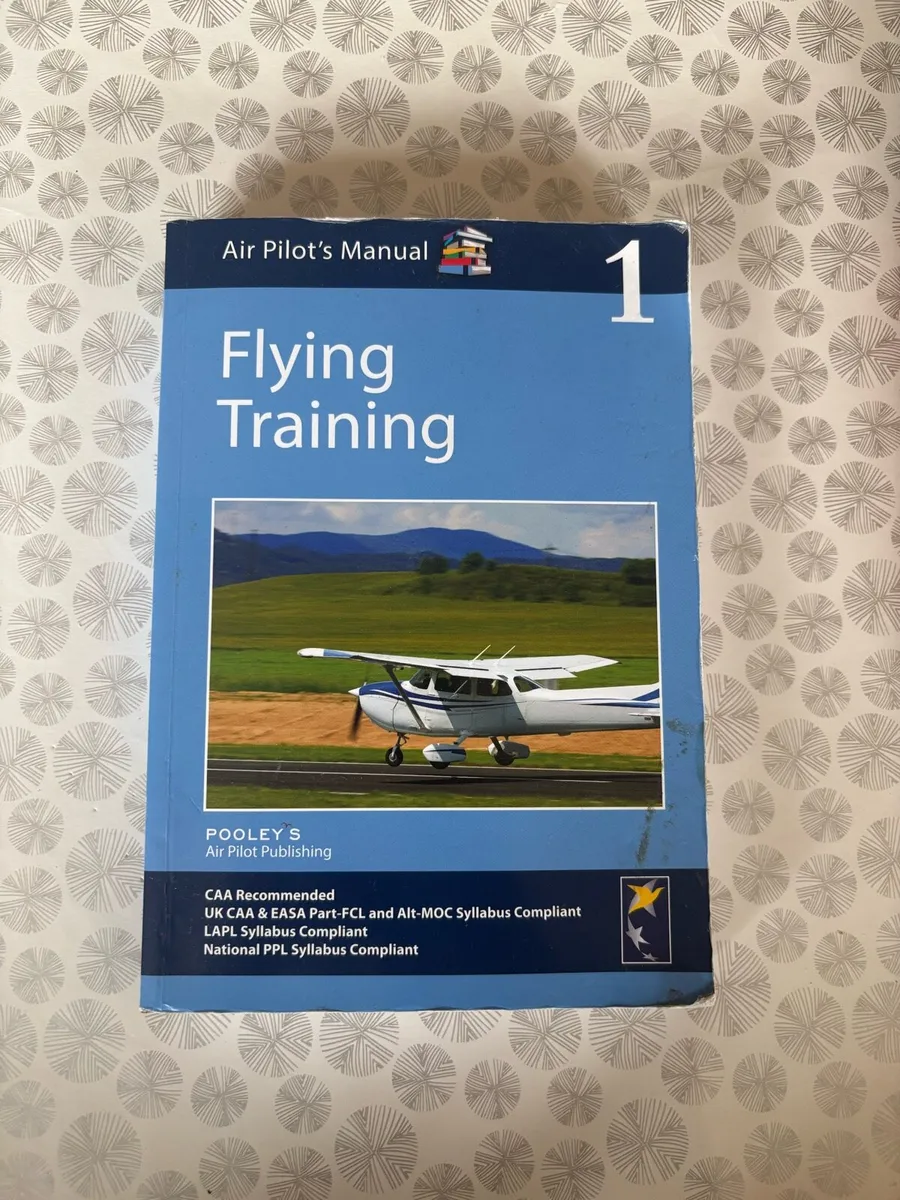 Pooley’s PPL Training Books - Image 2
