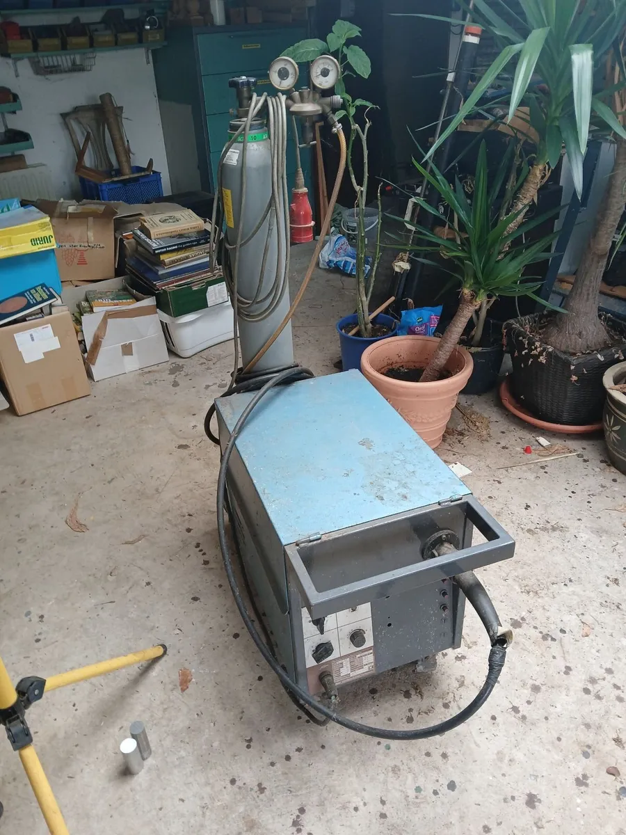 Mig Welder - Image 1