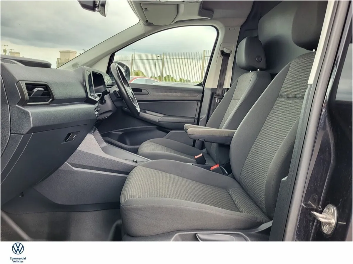 Volkswagen Caddy CARGO BUSINESS 2.0 TDI 122BHP A7F - Image 3