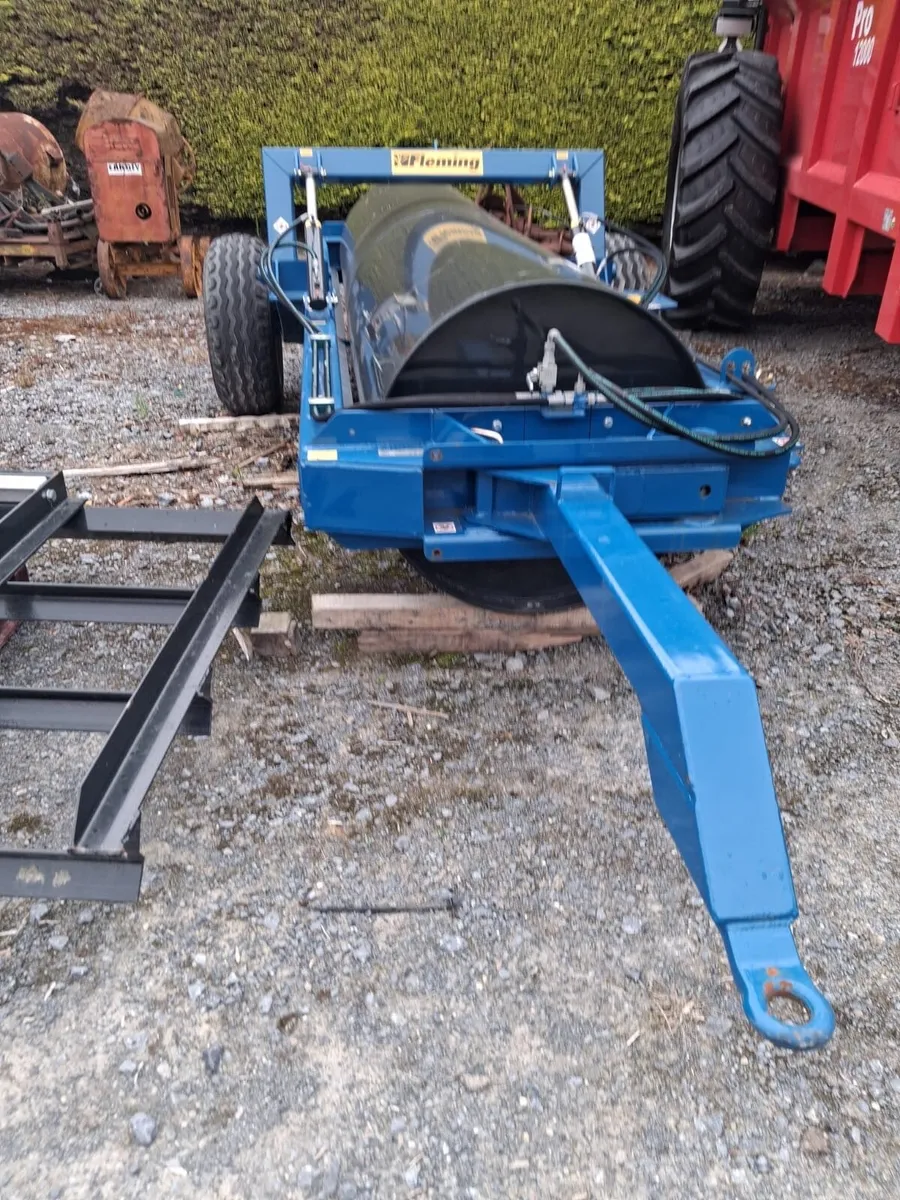 Fleming Roller