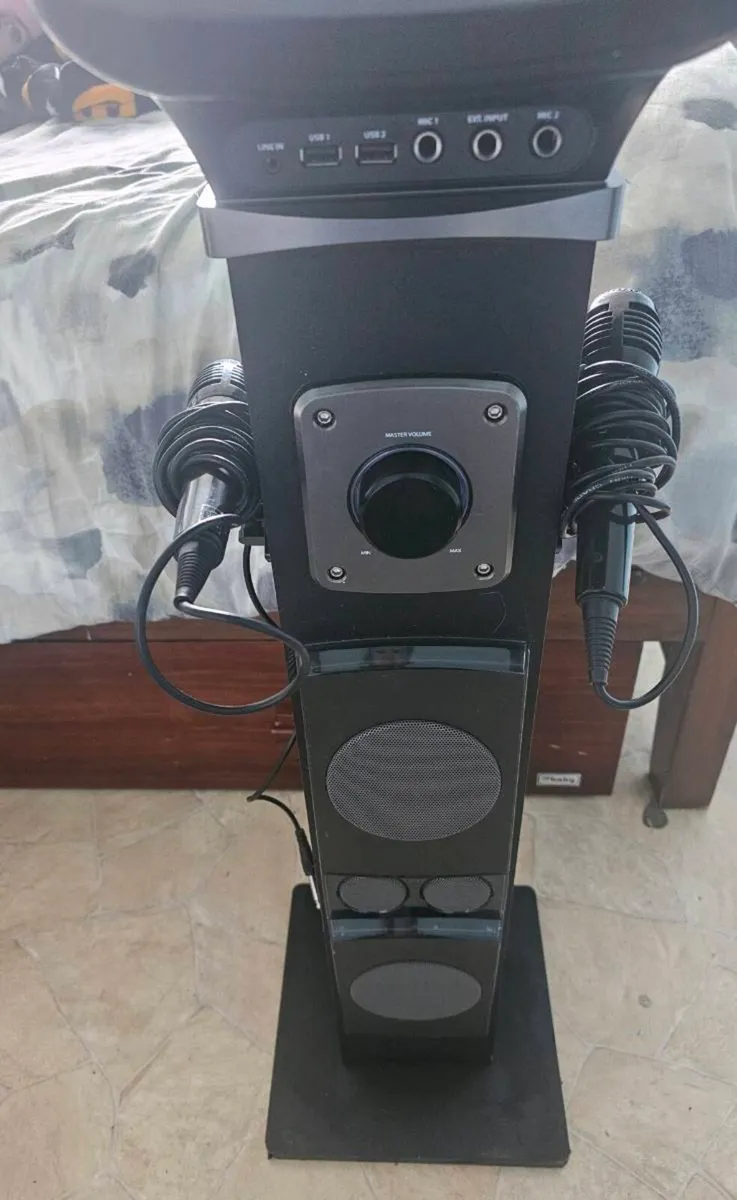 Karaoke machine - Image 2