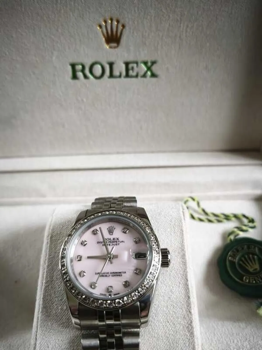 Womans watch - Image 2