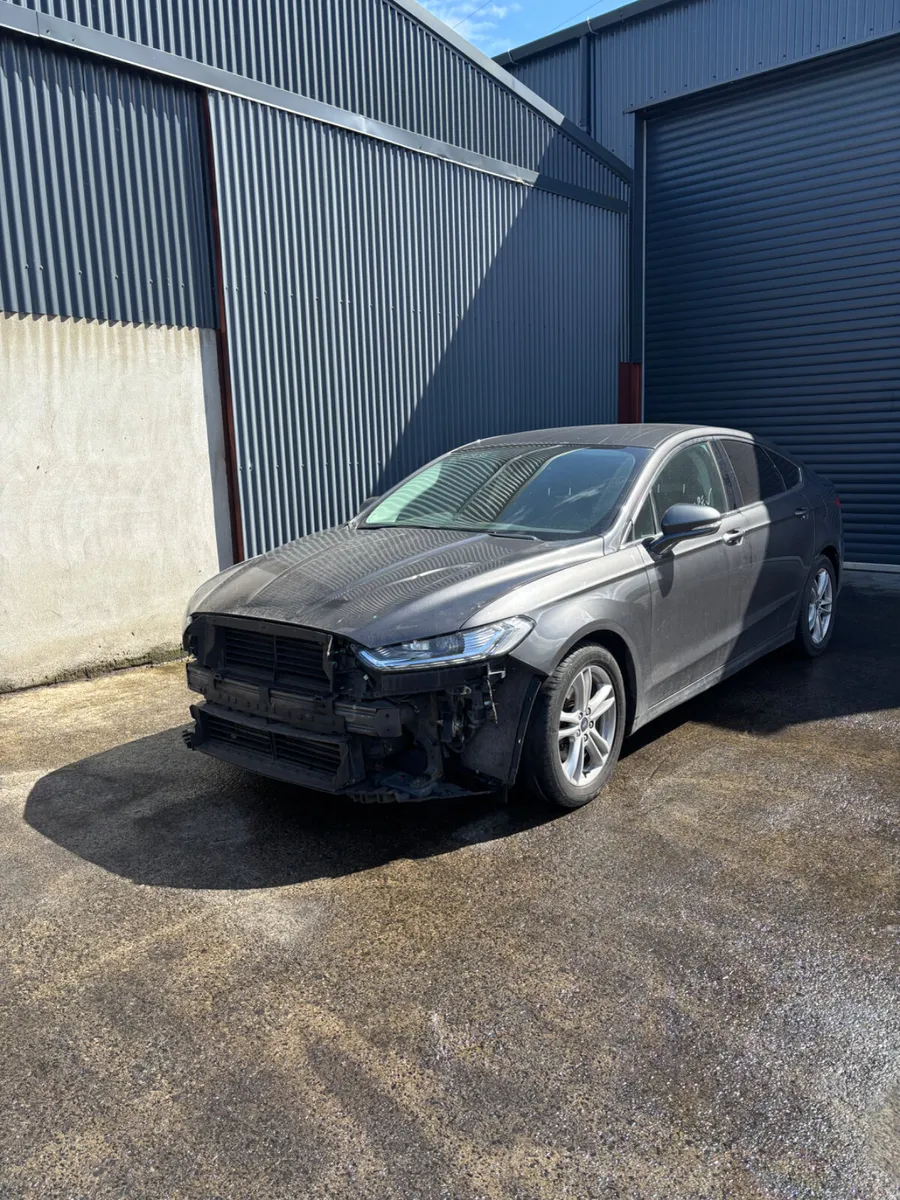 Ford Mondeo For Breaking - Image 1