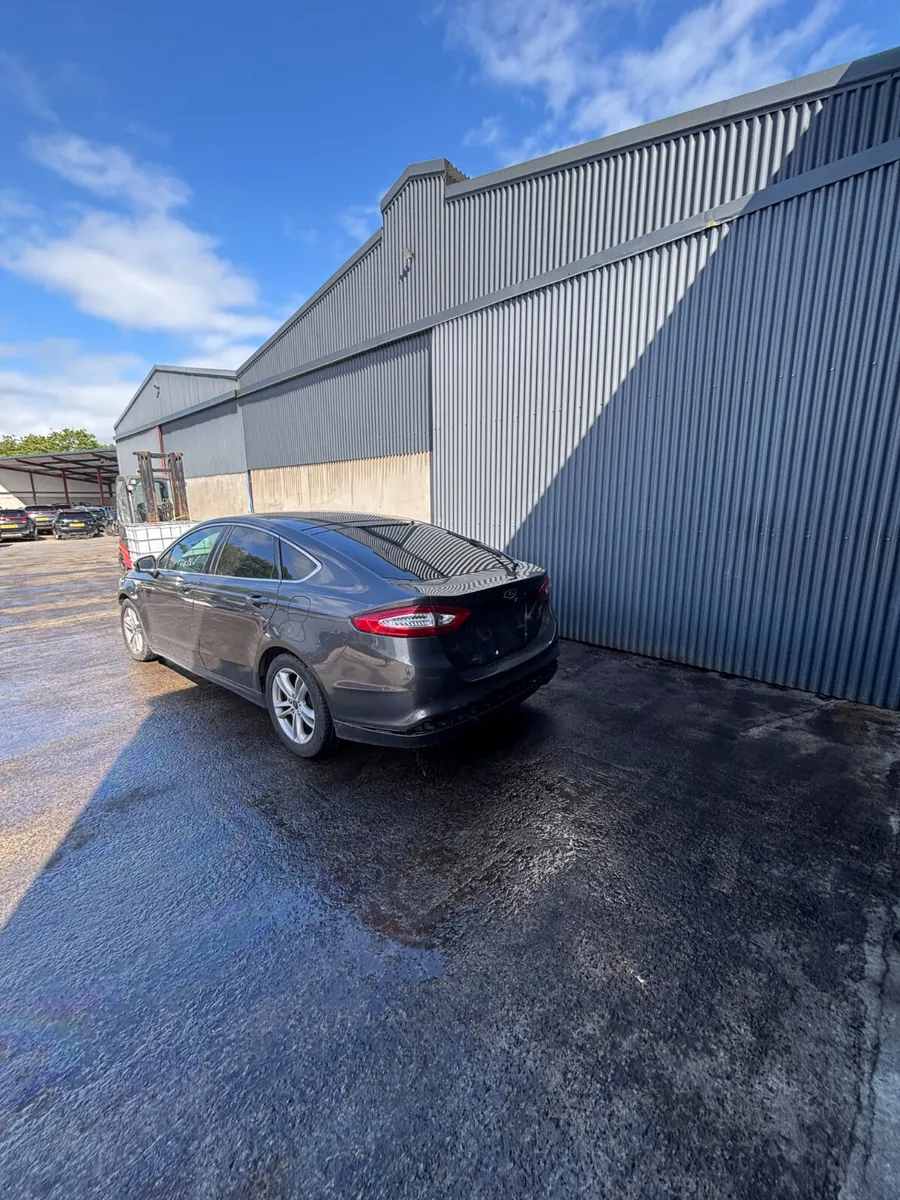 Ford Mondeo For Breaking - Image 3