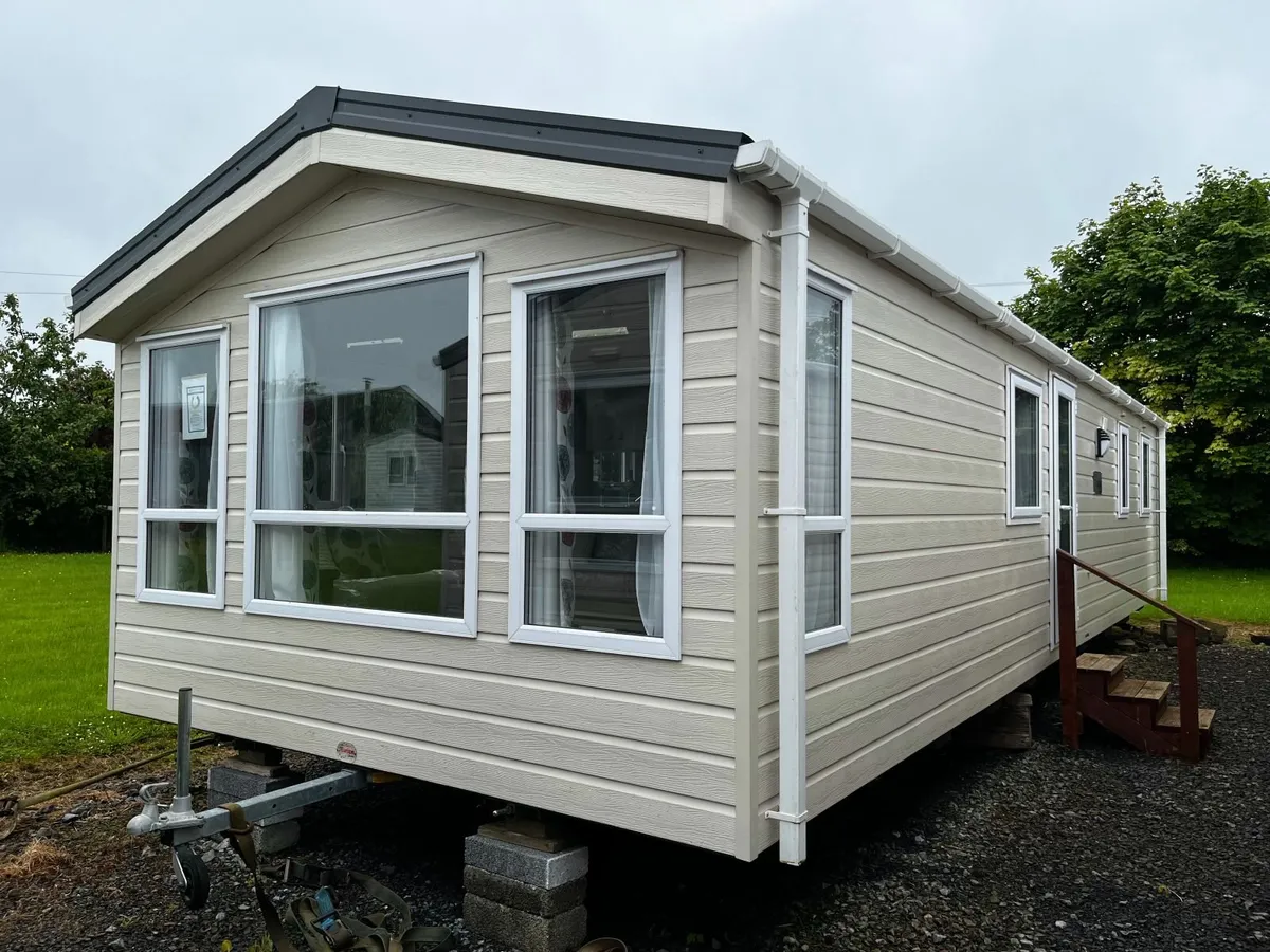New Europa Maple 3 bedroom - Image 1