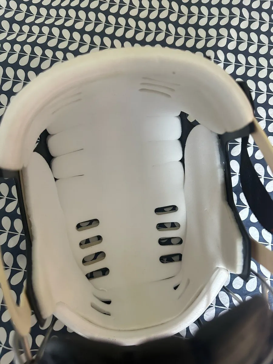 Hurling Helmet - Image 4