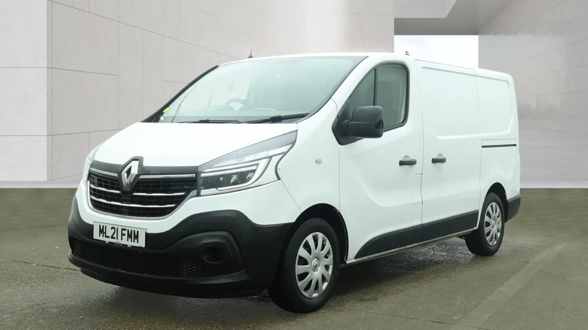 Renault Trafic BUSINESS - FINANCE AVAILABLE - Image 2