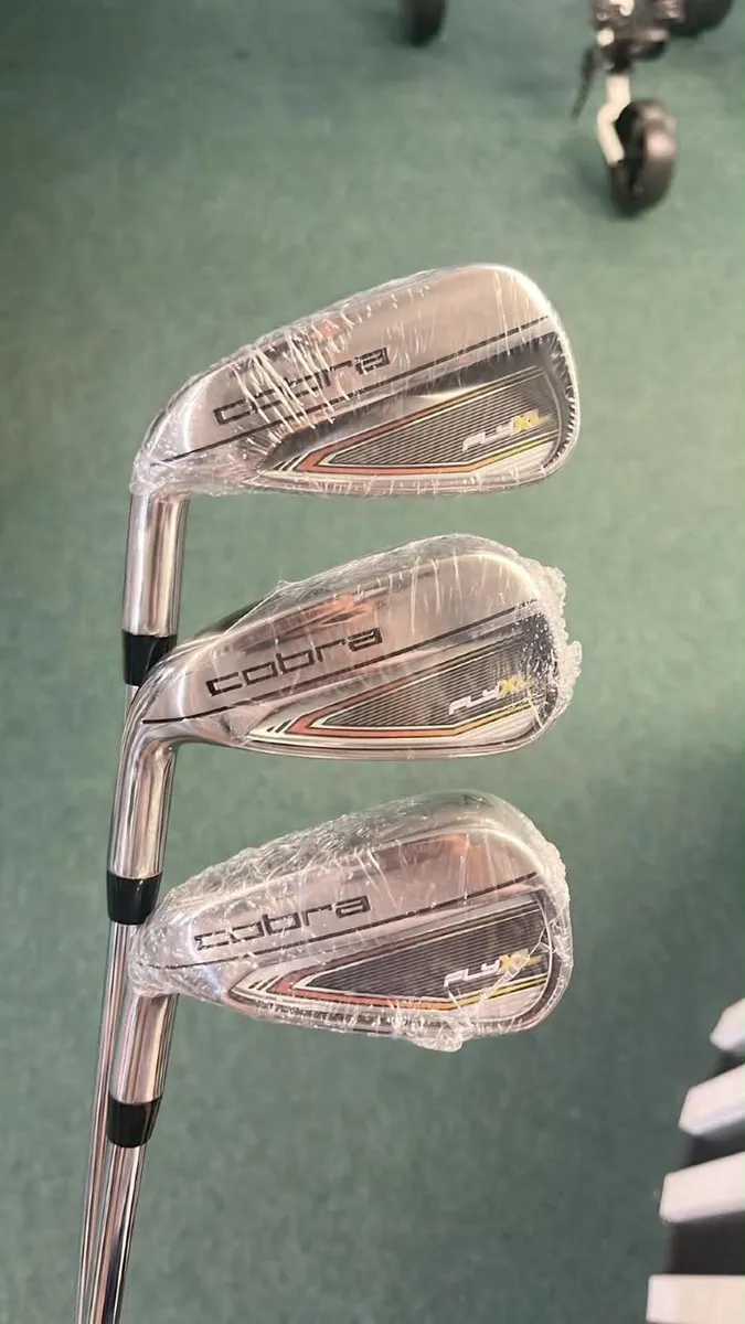 NEW Cobra Fly XL  LEFT HAND 5-SW Regular Now €449 - Image 1