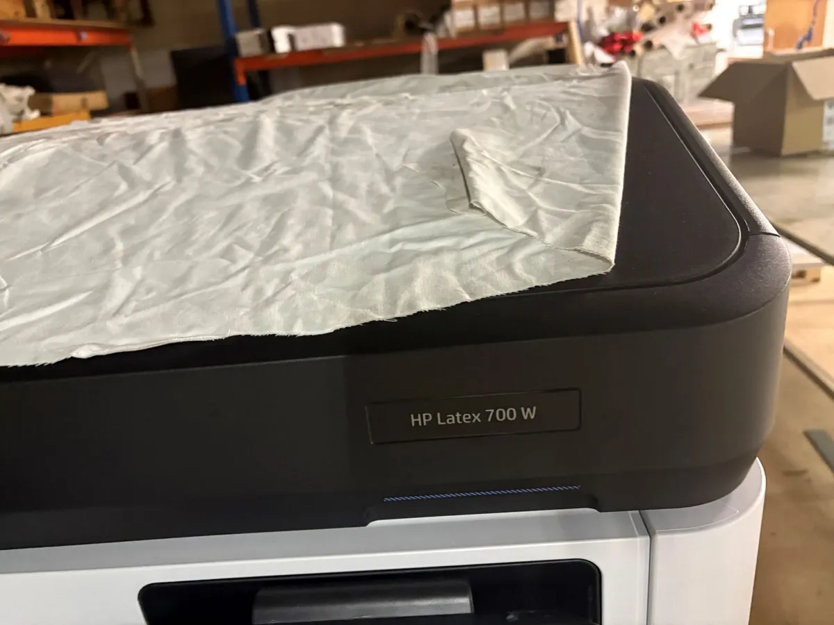 HP LATEX 700W Printer (64-inch) - Image 2