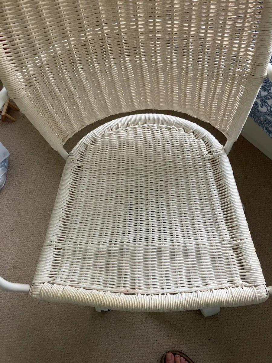 Free IKEA swivel chair - Image 4
