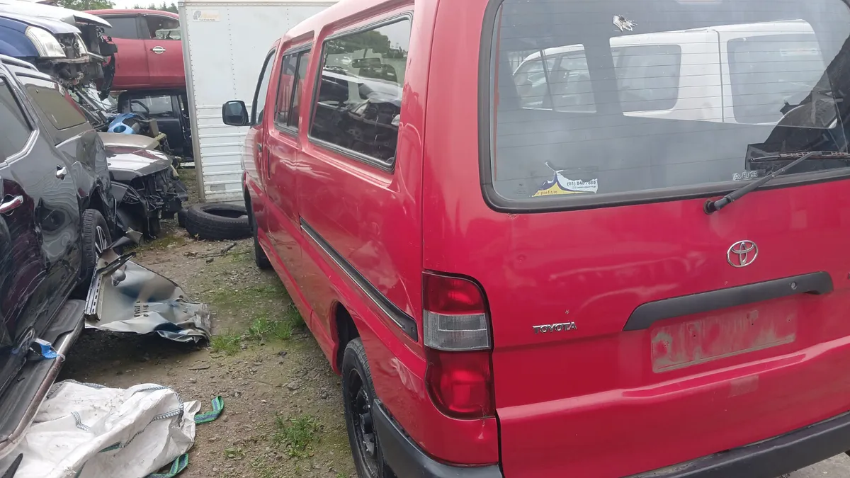 2010 TOYOTA HIACE IS JUST IN FOR BREAKING - Image 3
