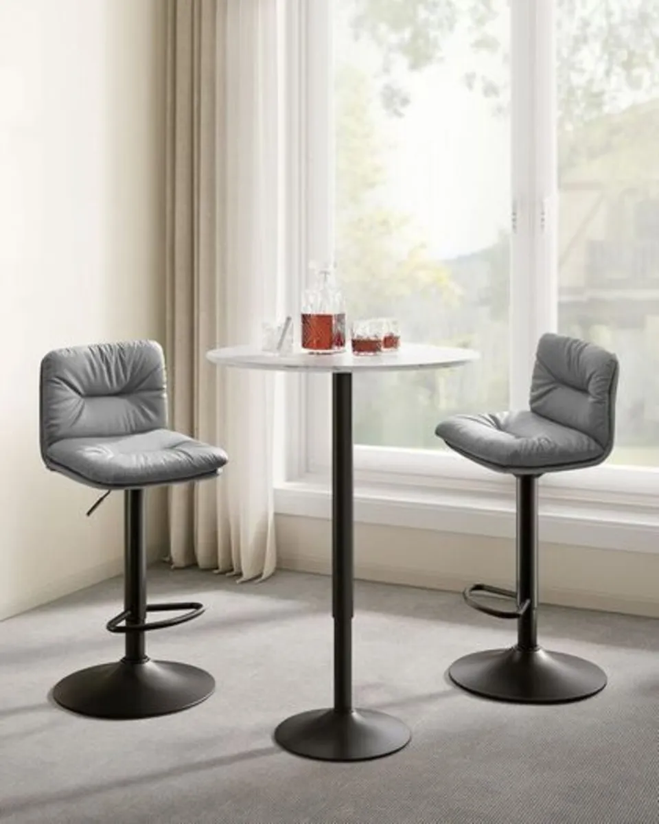 Click here to send this ad to a friend   2 x grey - Image 3