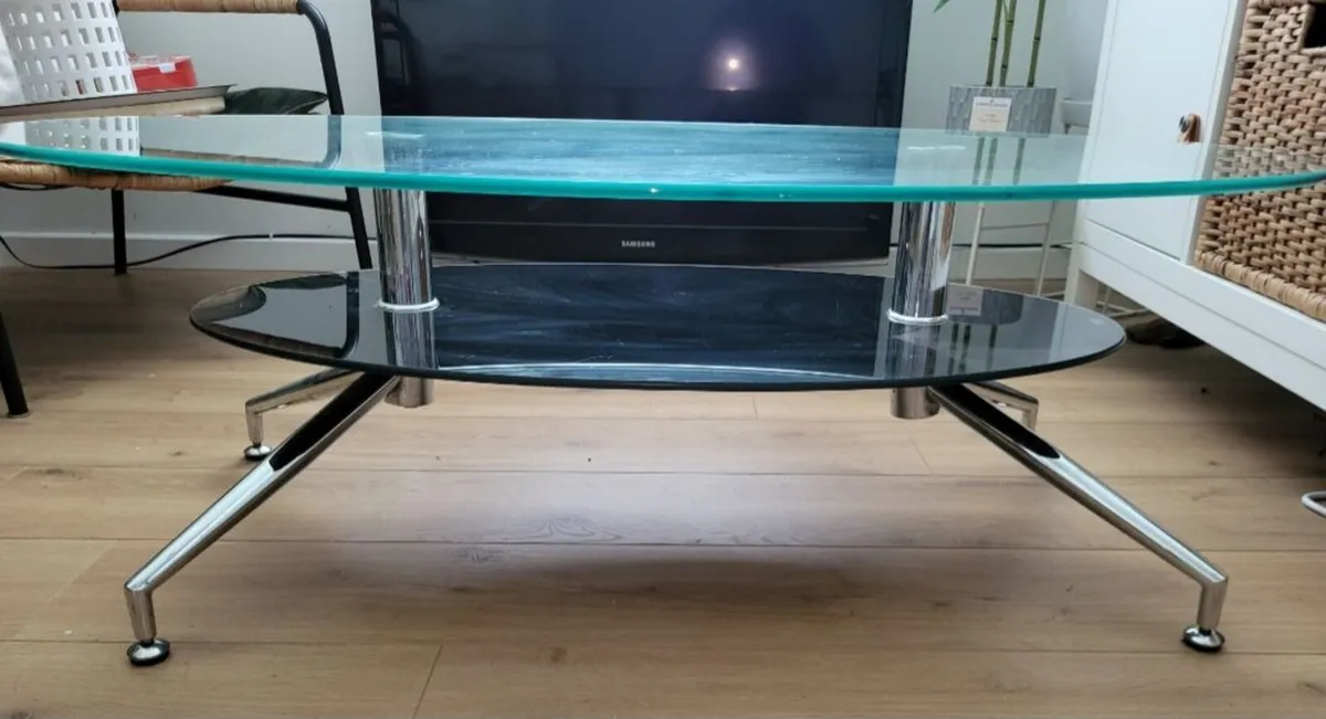 Glass Coffee table - Image 1