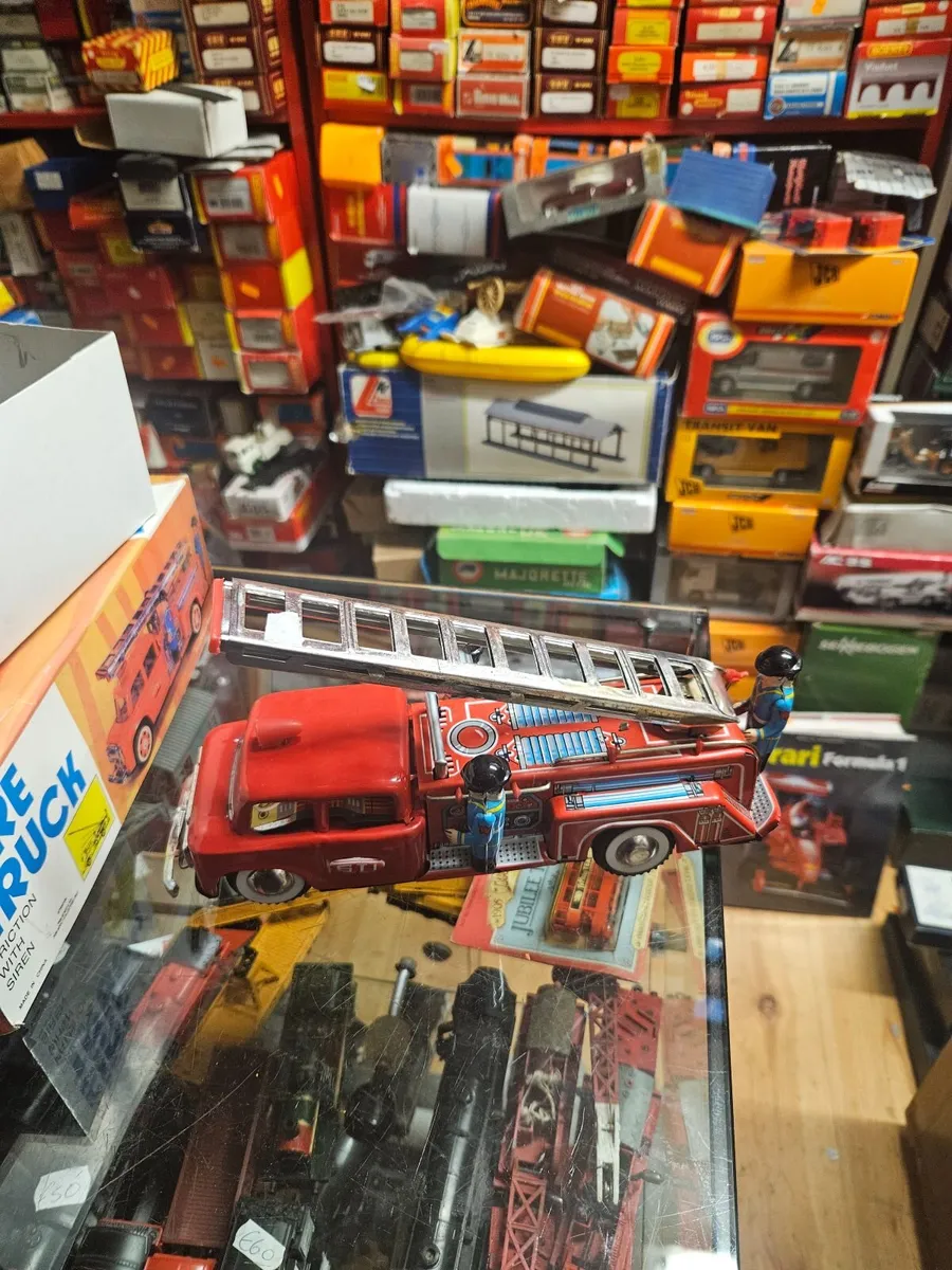 Tinplate Fire Engine - Image 4