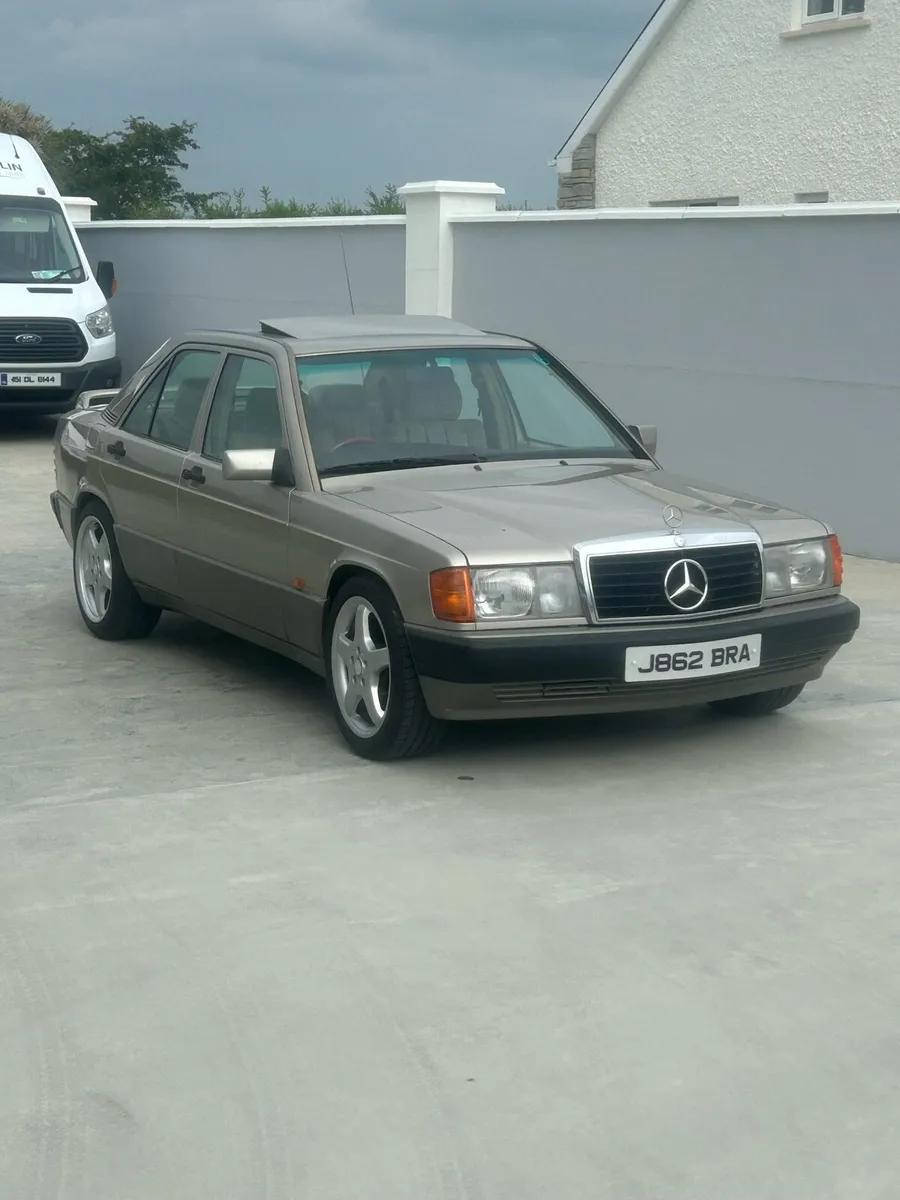 Mercedes 190e - Image 1
