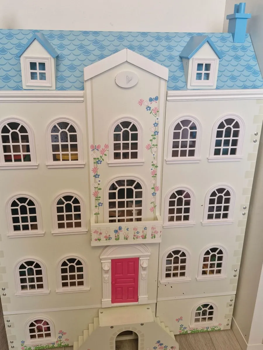 Dolls house - Image 3