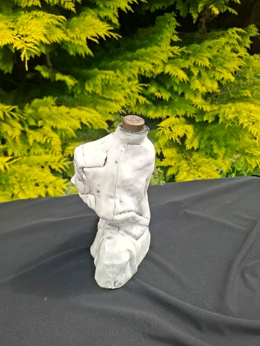 By post only white lady bottle - Image 2