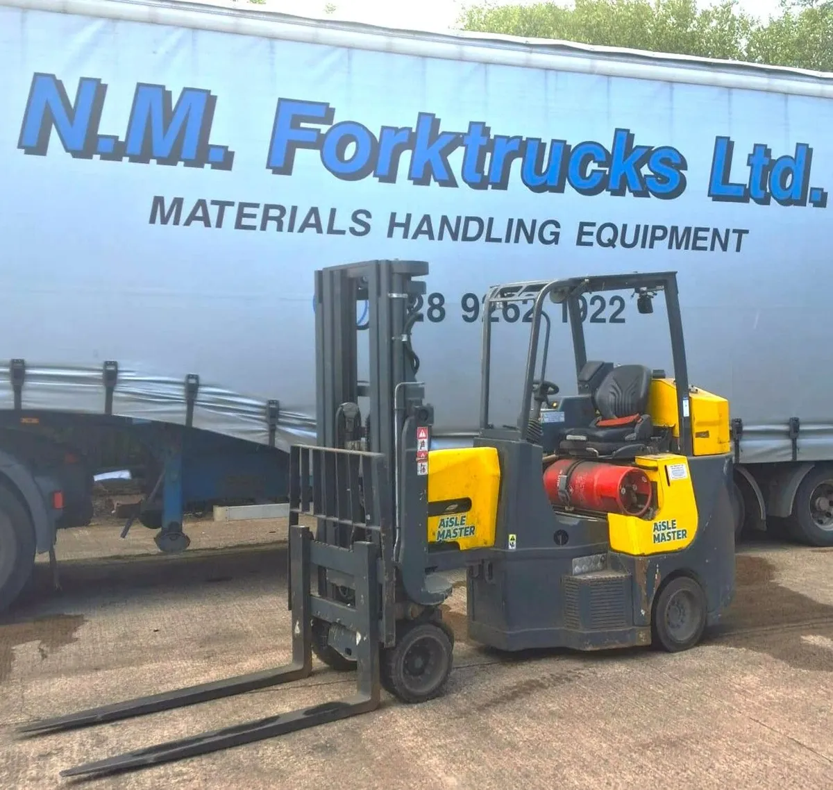 Combilift Aislemaster 2Ton LPG